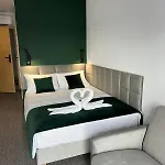 Silence * Zator