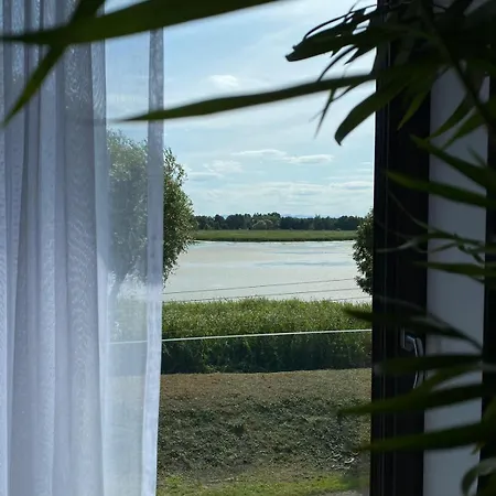 Feriegård Silence Zator
